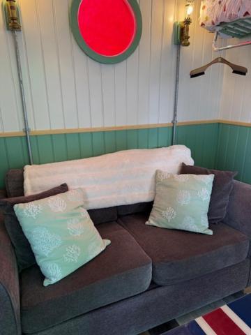 Ted'S Shed Apartment บิชอปโอ๊คแลนด์ ภายนอก รูปภาพ